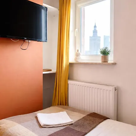 Autumn With View In Apartment Warschau